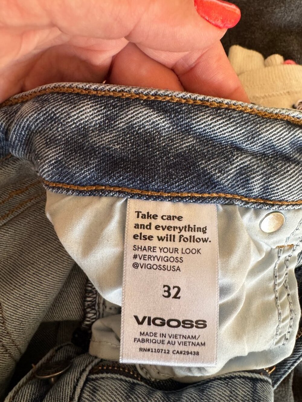 Women's Vigoss Stevie Crop Straight Mid-wash Denim size 14/32 - Picture 5 of 5